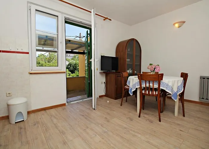 Filipi Apartment