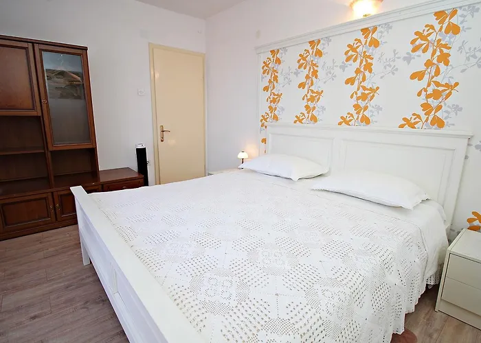 Apartment Filipi Sali