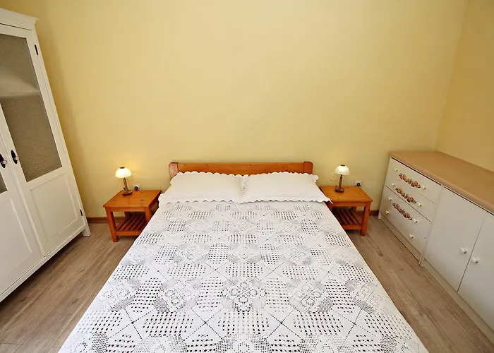 Apartment Filipi Sali
